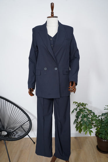 Тъмносин елегантен комплект с панталон, елек и сако