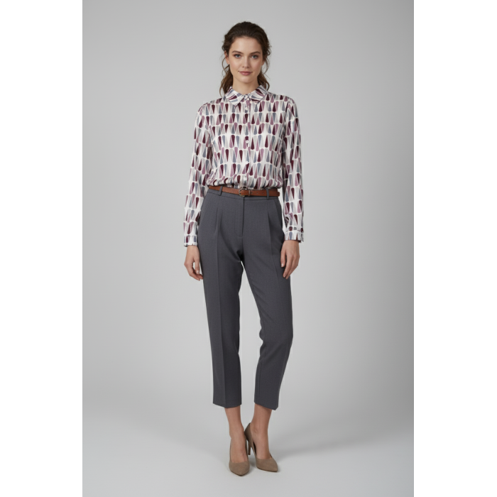 Сатенена риза с геометричен десен в бордо и лилаво