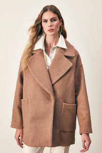 Палто от букле в цвят капучино