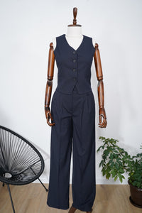 Тъмносин елегантен комплект с панталон, елек и сако