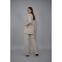 Елегантен комплект от елече, сако и панталон в светъл бежов цвят