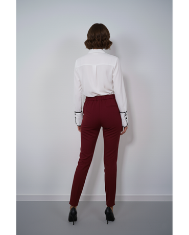 Елегантен панталон в цвят бордо